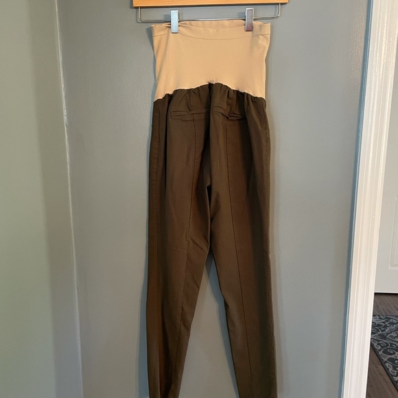 Bundle of Small Maternity Pants - Picture 5 of 11